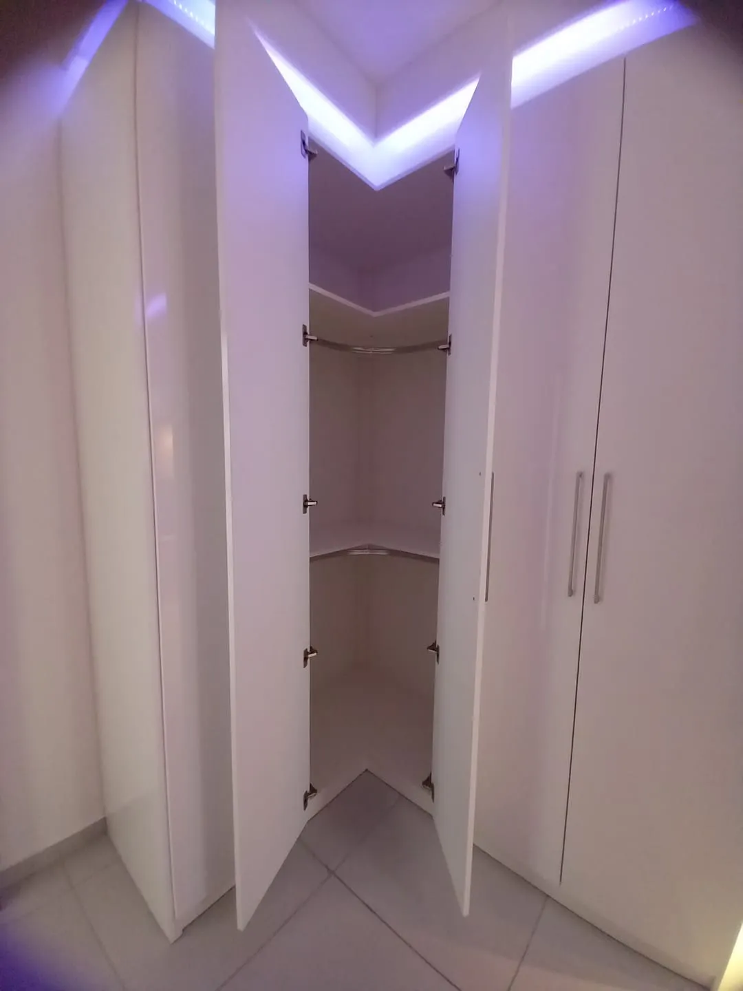 Imagem Apartamento à venda 2 Quartos, 1 Suite, 1 Vaga, 62.81M², Loteamento Residencial e Comercial Flamboyant, Pindamonhangaba - SP | Condominio Villa Floren