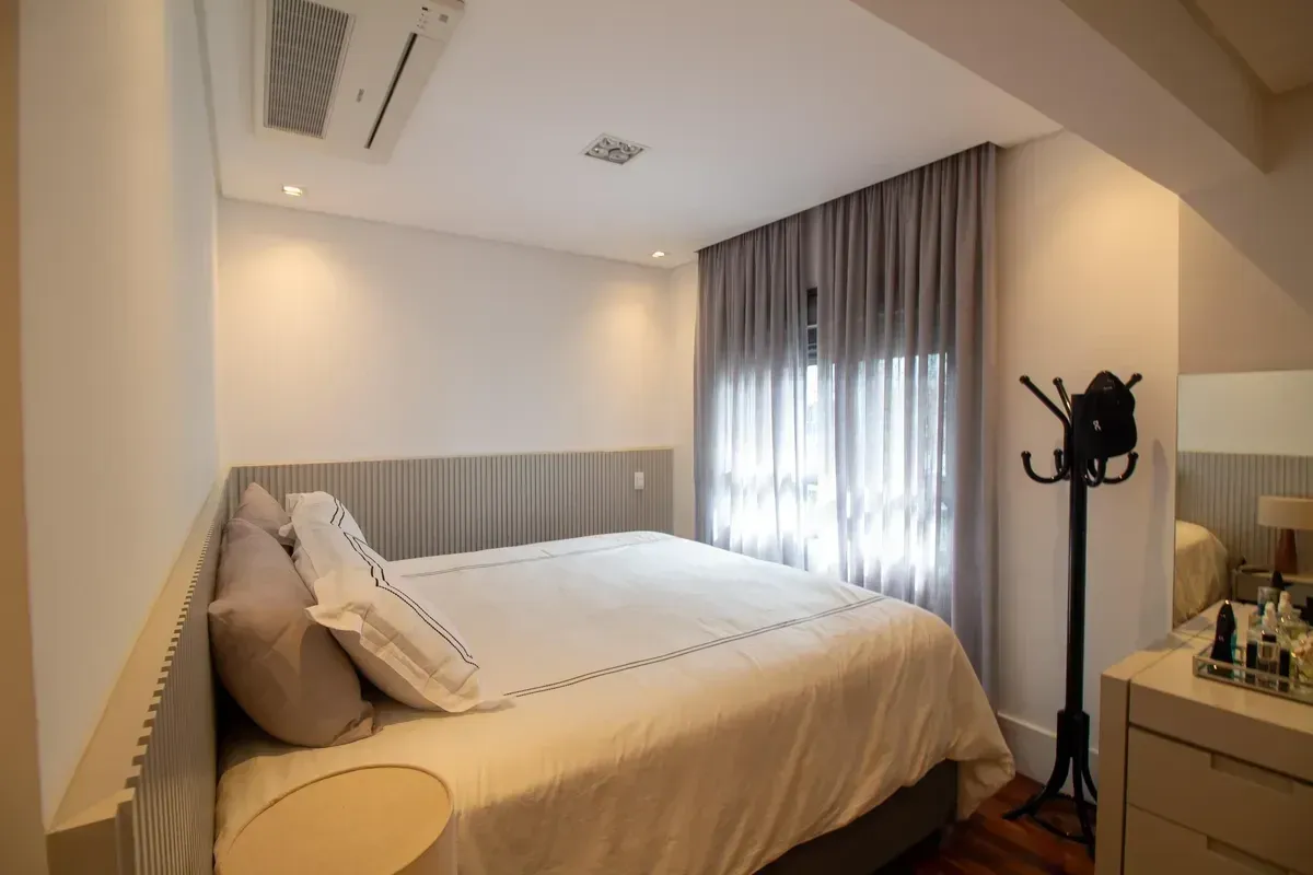 Imagem Apartamento com 2 Quartos à Venda, 131 metros em Cidade Monções - São Paulo
