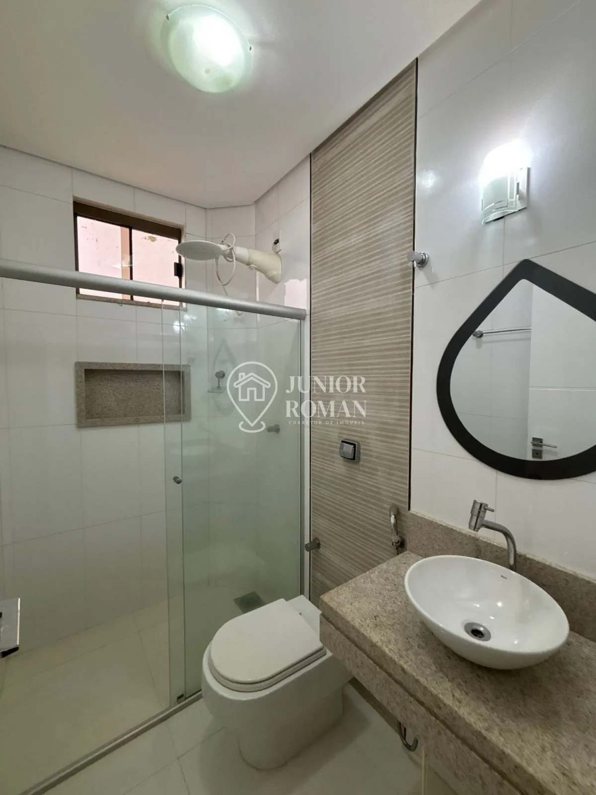 Imagem AMPLO SOBRADO 3 DORM 1 SUITE PLANEJADOS CHURRASQUEIRA NO BAIRRO BANDEIRANTES - BARREIRAS/BA