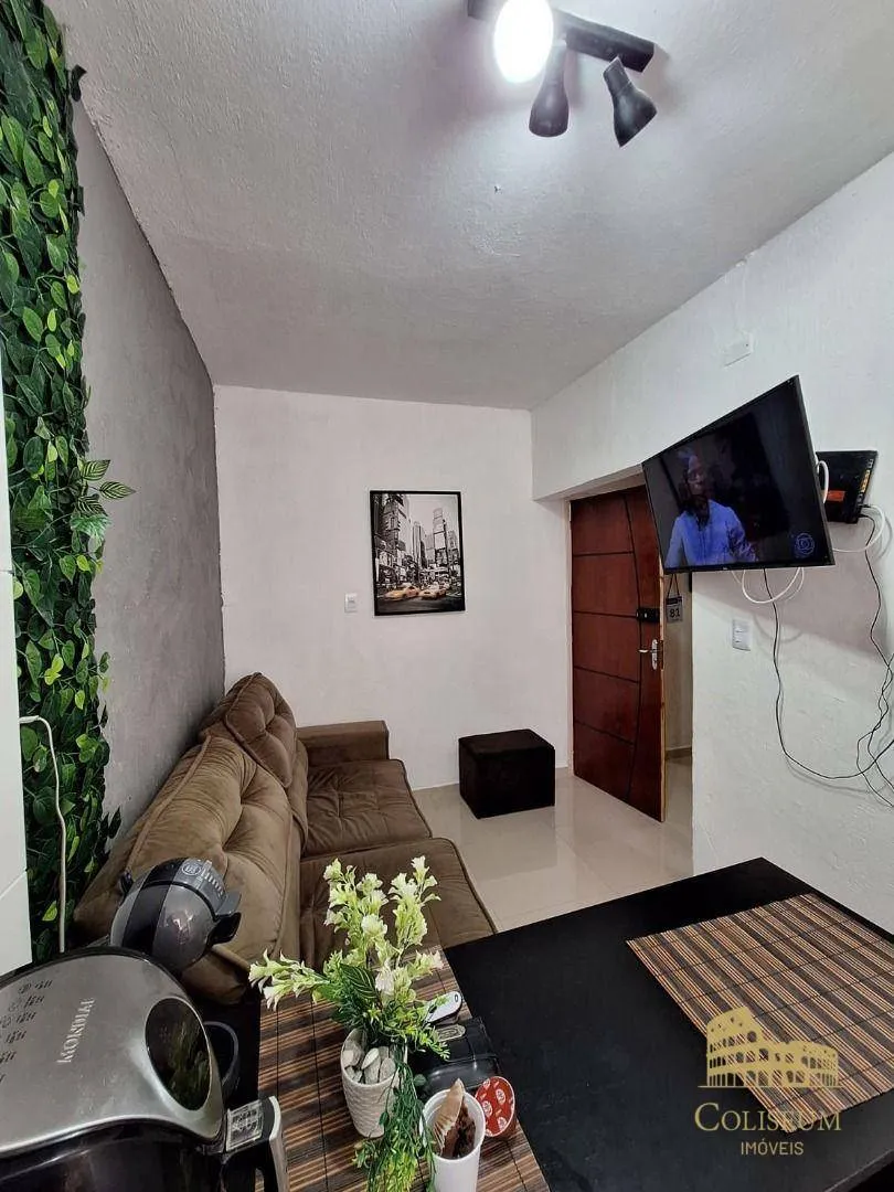 Imagem Kitnet com 2 dormitórios à venda, 43 m² por R$ 265.000,00 - Tupi - Praia Grande/SP