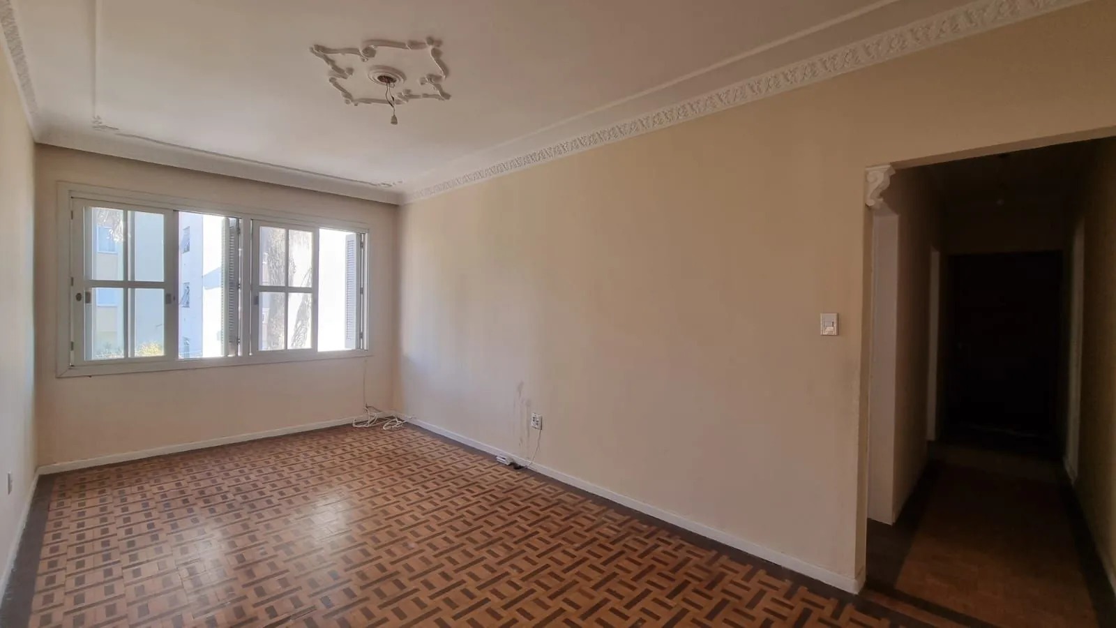 Imagem Apartamento 04 dormitórios ou gabinete com 01 vaga no bairro Praia de Belas