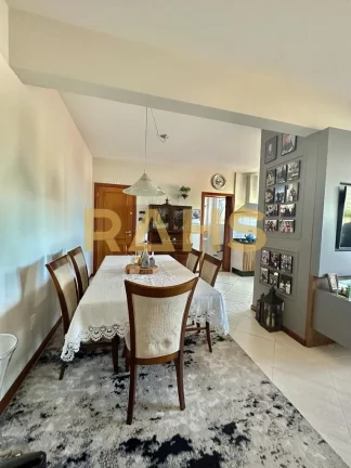 Imagem Apartamento Espaçoso com 1 Suíte + 2 Quartos no Bairro Atiradores, divisa com Anita Garibaldi. Loc...