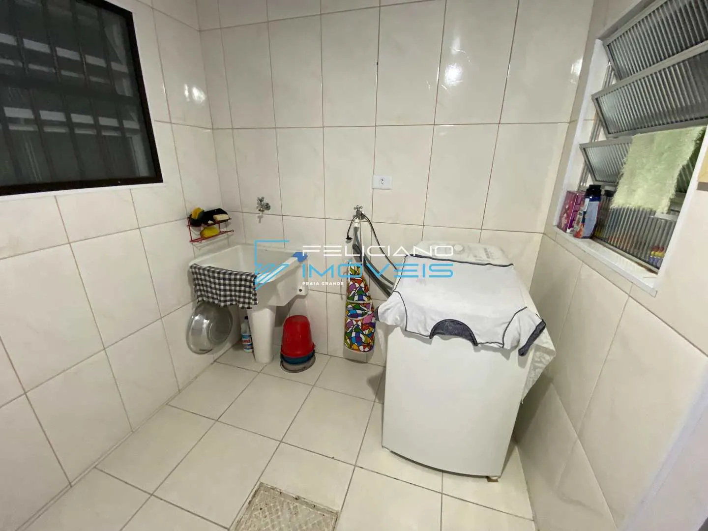 Imagem Casa com 2 quartos, Boqueirão, Praia Grande - R$ 650 mil, Cod: 6529