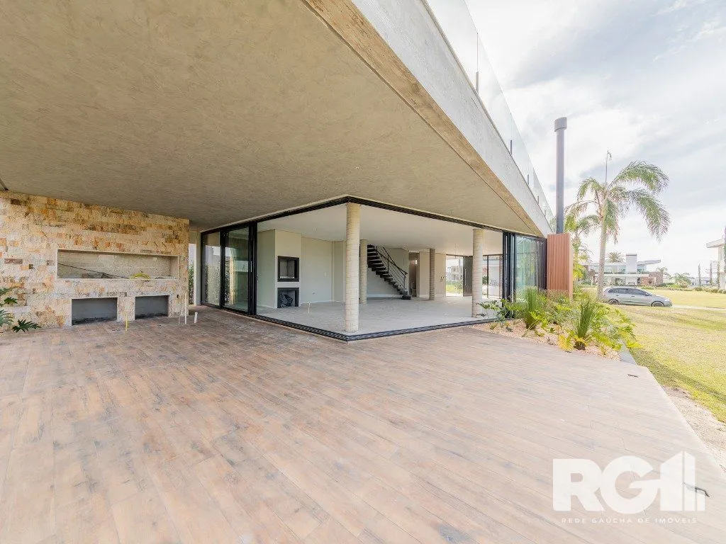 Imagem Casa de Condomínio em Sans Souci