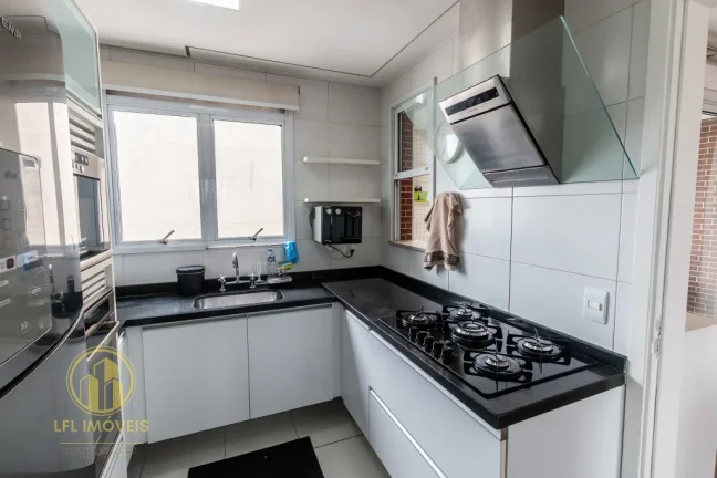 Imagem Apartamento Mobiliado para Locação, com 2 suítes e 2 vagas: Jardim Europa / Itaim Bibi
