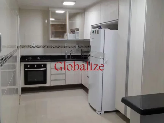 Imagem Sobrado à venda com 130m², 2 quartos, 2 banheiros, 2 vagas, churrasqueira por R$1.030.000,00 no Marapé em Santos