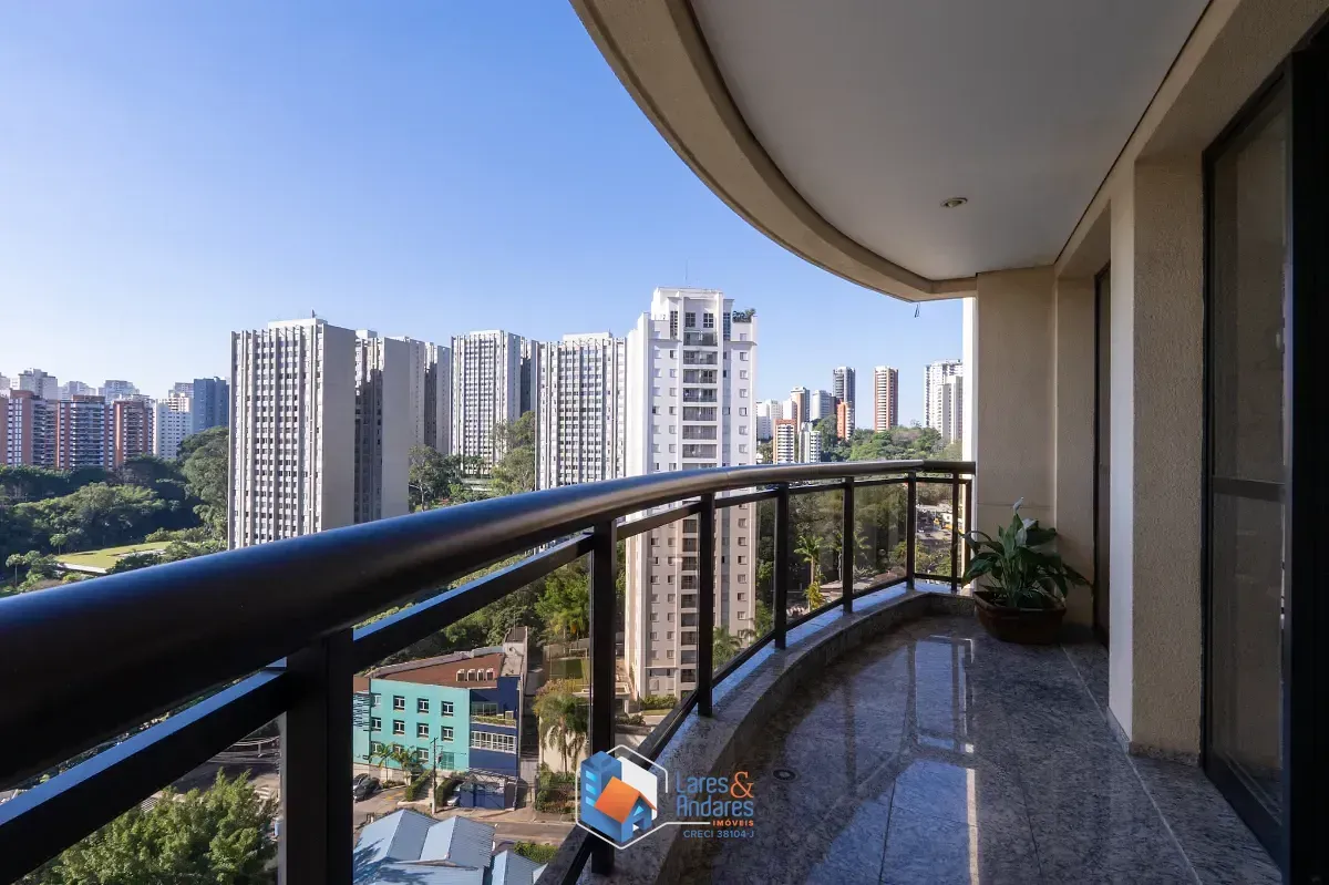 Imagem Apartamento para venda em Vila Suzana com 3 quartos, sendo 3 suítes, 220m²