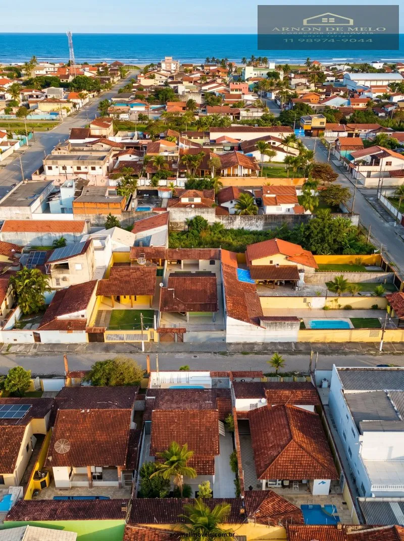Imagem Casas no Litoral para venda em Itanhaem no bairro Cibratel II