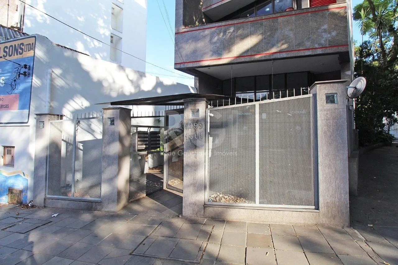 Imagem Casa Comercial para Venda - 68.58 Auxiliadora, Porto Alegre/RS