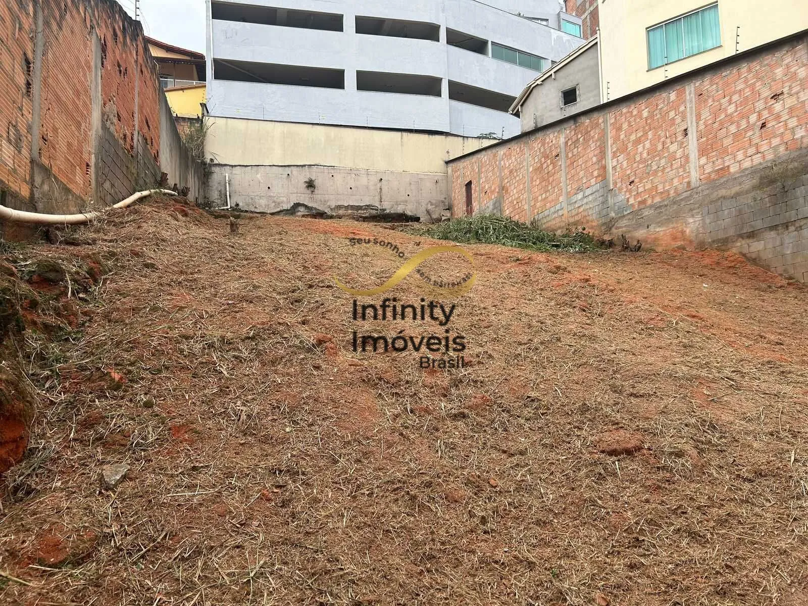 Imagem Loteamento à venda no bairro João Pinheiro - Belo Horizonte/MG