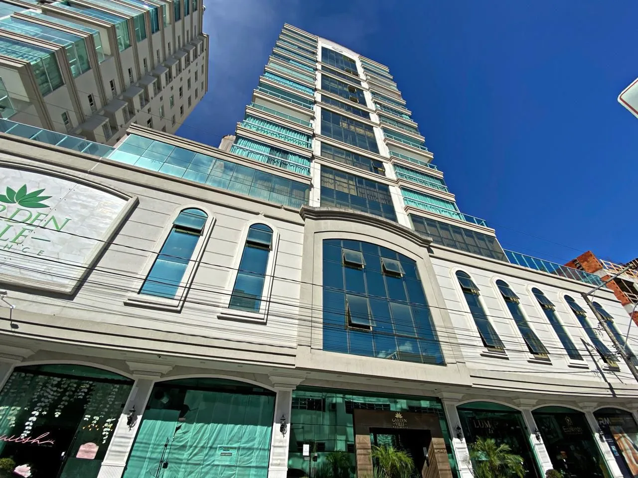 Foto do imóvel Apartamento à venda com 126m2 por R$ 2.200.000,00
