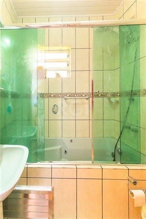 Imagem Casa para Venda - 148m², 2 dormitórios, 1 vaga - Partenon