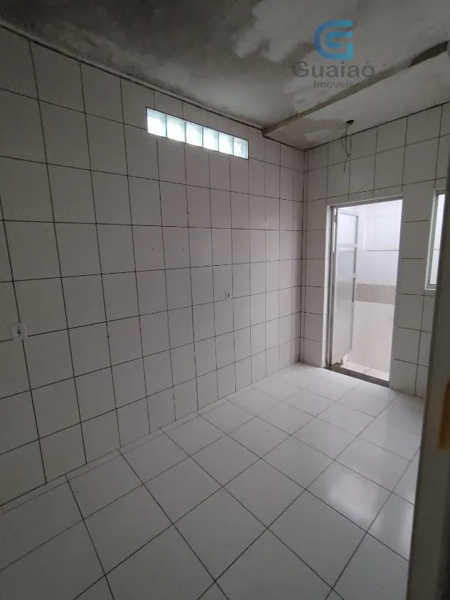 Imagem Alugo sobrado com 05 dormitórios no Gonzaga em Santos