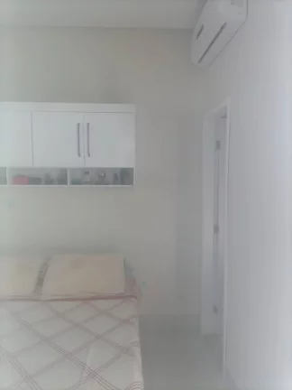 Imagem Casa à venda no Mosqueiro: 2 quartos, suíte, 4 vagas de garagem - Imperdível