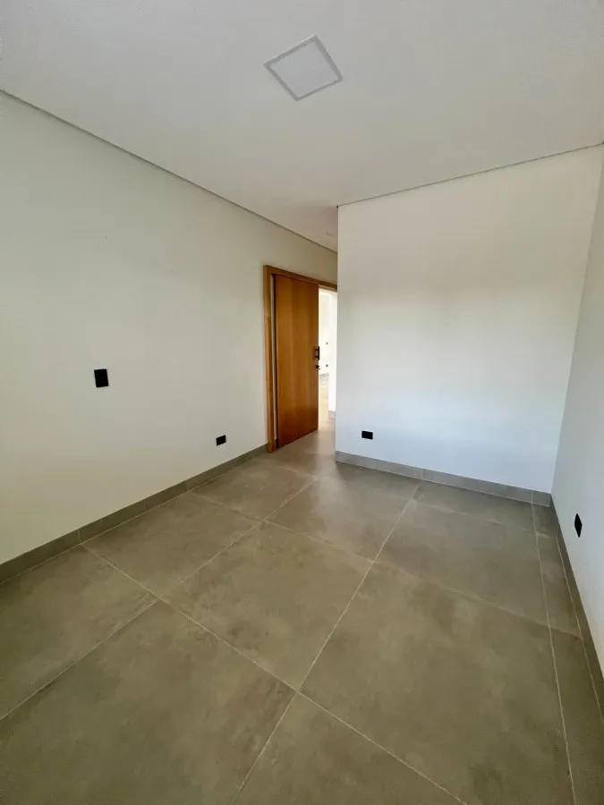 Foto do imóvel Casa para Venda em Maringá / PR
