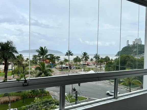 Imagem Apartamento com 3 dormitórios à venda, 150 m² por R$ 820.000 - Itararé - São Vicente/SP