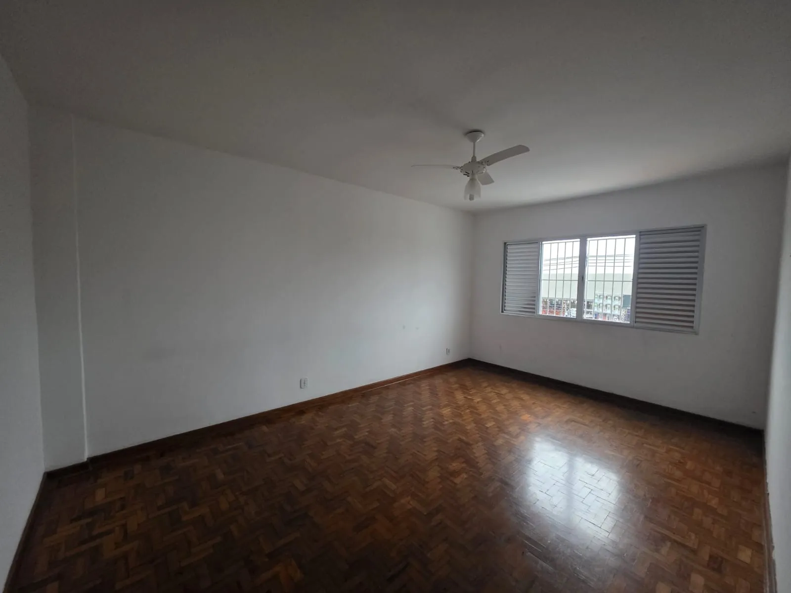 Imagem Apartamento 3 Quartos à Venda na Avenida da Praia, Centro de Caraguatatuba - 103 m²