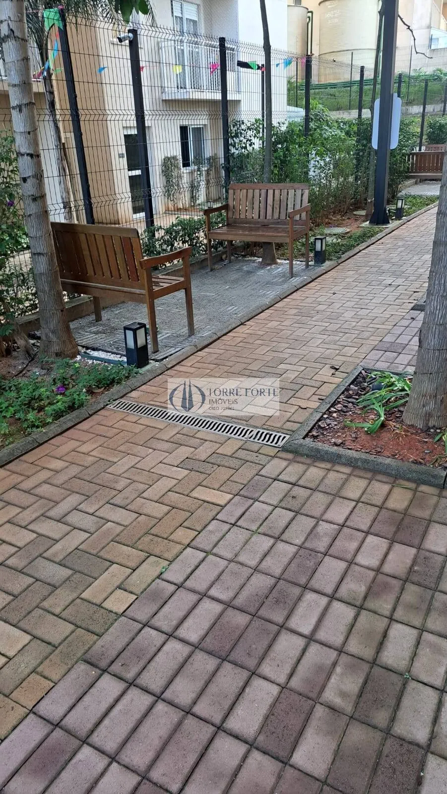 Imagem Apartamento com 2 dormitorios sem vaga , Varanda na Vila Ema.