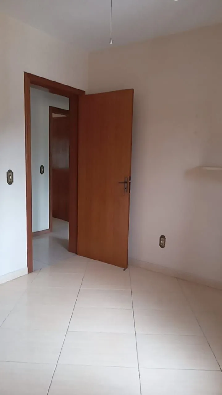 Imagem Casa 03 dormitórios, com páteo