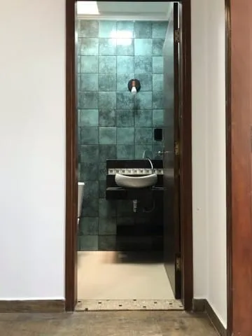 Imagem Comercial à venda 6 Quartos, 6 Suites, 8 Vagas, 610M², Bosque da Saúde, Taubaté - SP