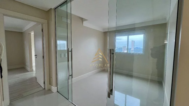 Imagem Apartamento à venda, 228 m² por R$ 6.000.000,00 - Centro - Balneário Camboriú/SC