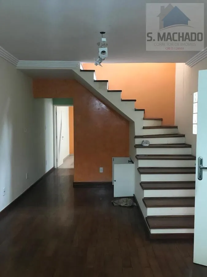 Imagem Sobrado para Venda em Santo André / SP no bairro Vila Curuça