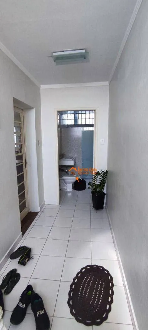 Imagem Sobrado com 3 dormitórios à venda, 280 m² por R$ 850.000,00 - Vila Augusta - Guarulhos/SP