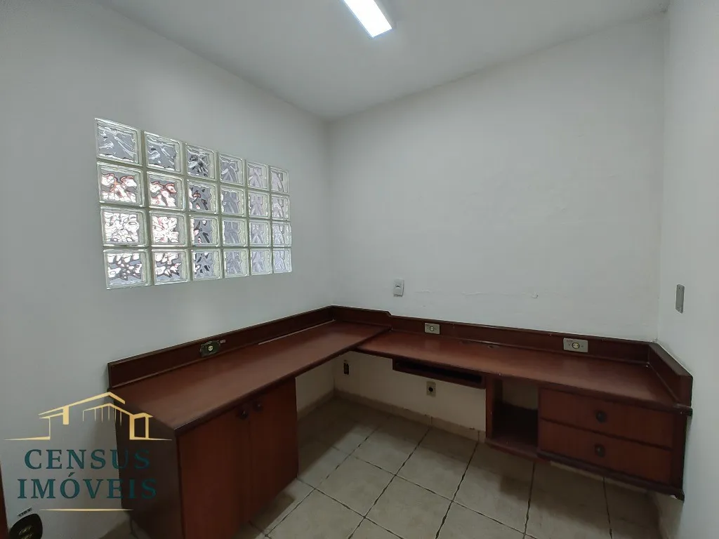 Foto do imóvel: Luxuosa casa à venda em Vinhedo-SP, Condomínio Marambaia: 5 quartos, 2 suítes, 2 salas, 4 banheiros, 4 vagas, 560m². Venha conhecer! em Condomínio Marambaia