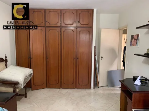 Imagem Apartamento de 3 dormitórios com 165m² no coração do Gonzaga, Santos