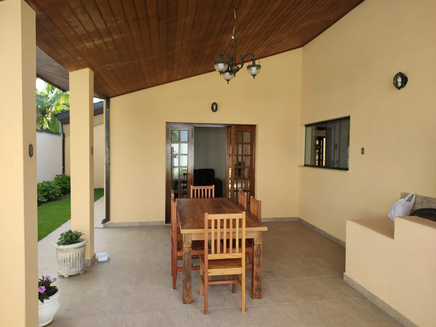 Imagem Casa à venda 3 Quartos, 1 Suite, 6 Vagas, 432.28M², Vila São Geraldo, Taubaté - SP | Residencial São Charbel