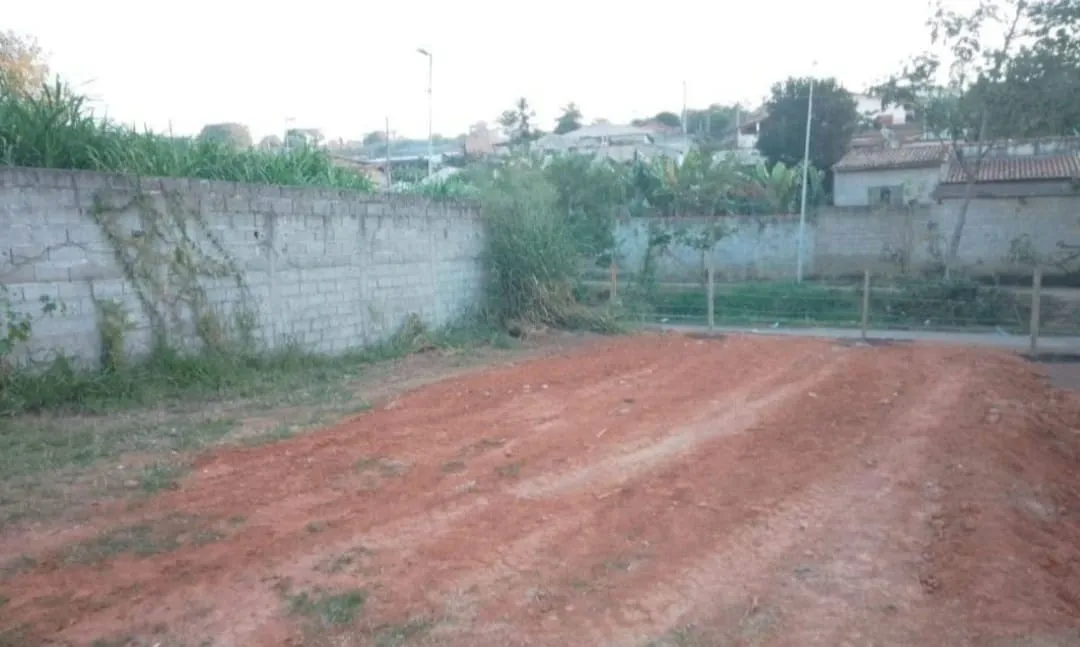 Foto do imóvel Terreno à venda 362M², Chácara São Silvestre, Taubaté - SP