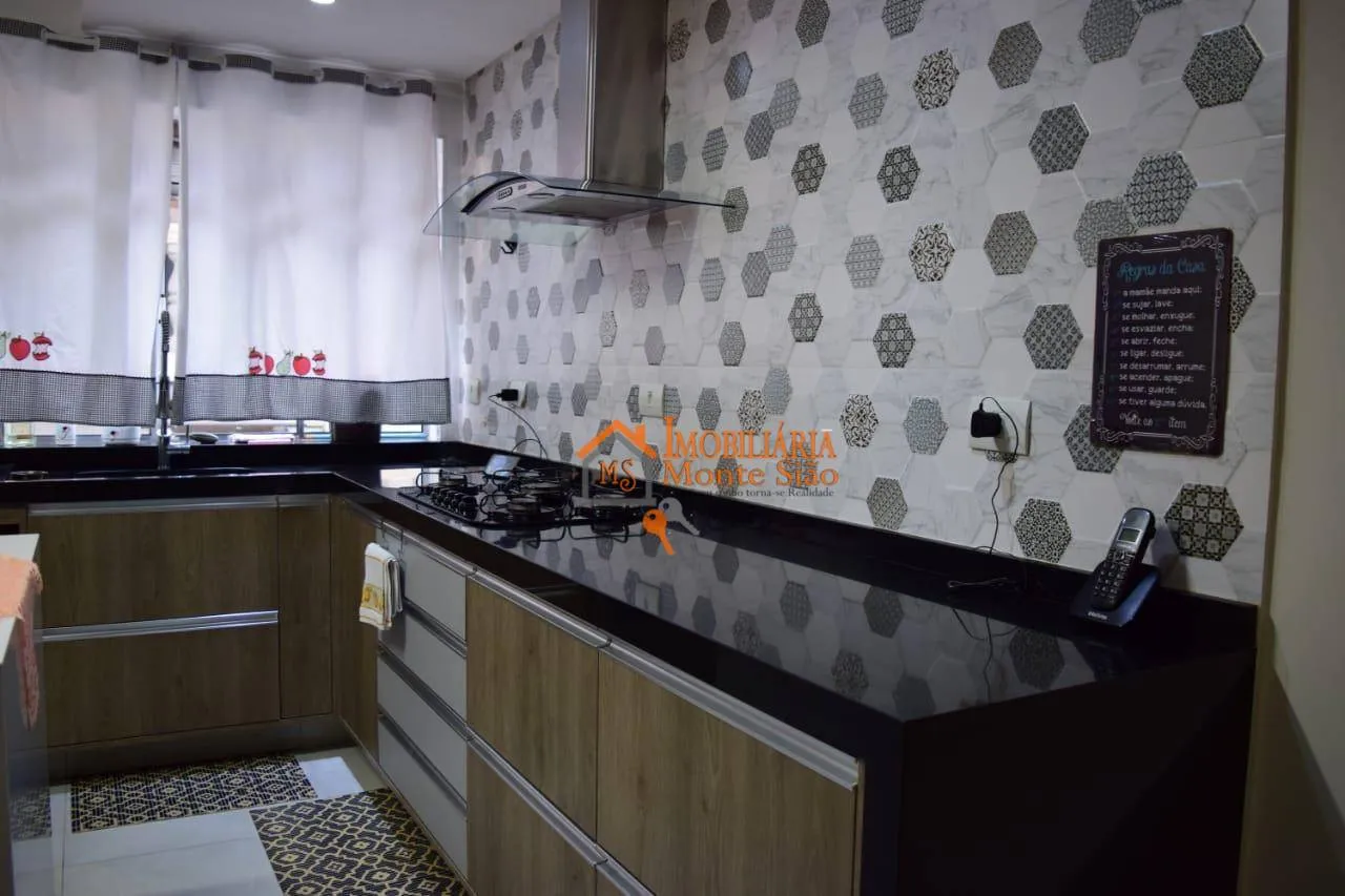 Imagem Casa com 4 dormitórios à venda, 315 m² por R$ 1.100.000,00 - Ponte Grande - Guarulhos/SP