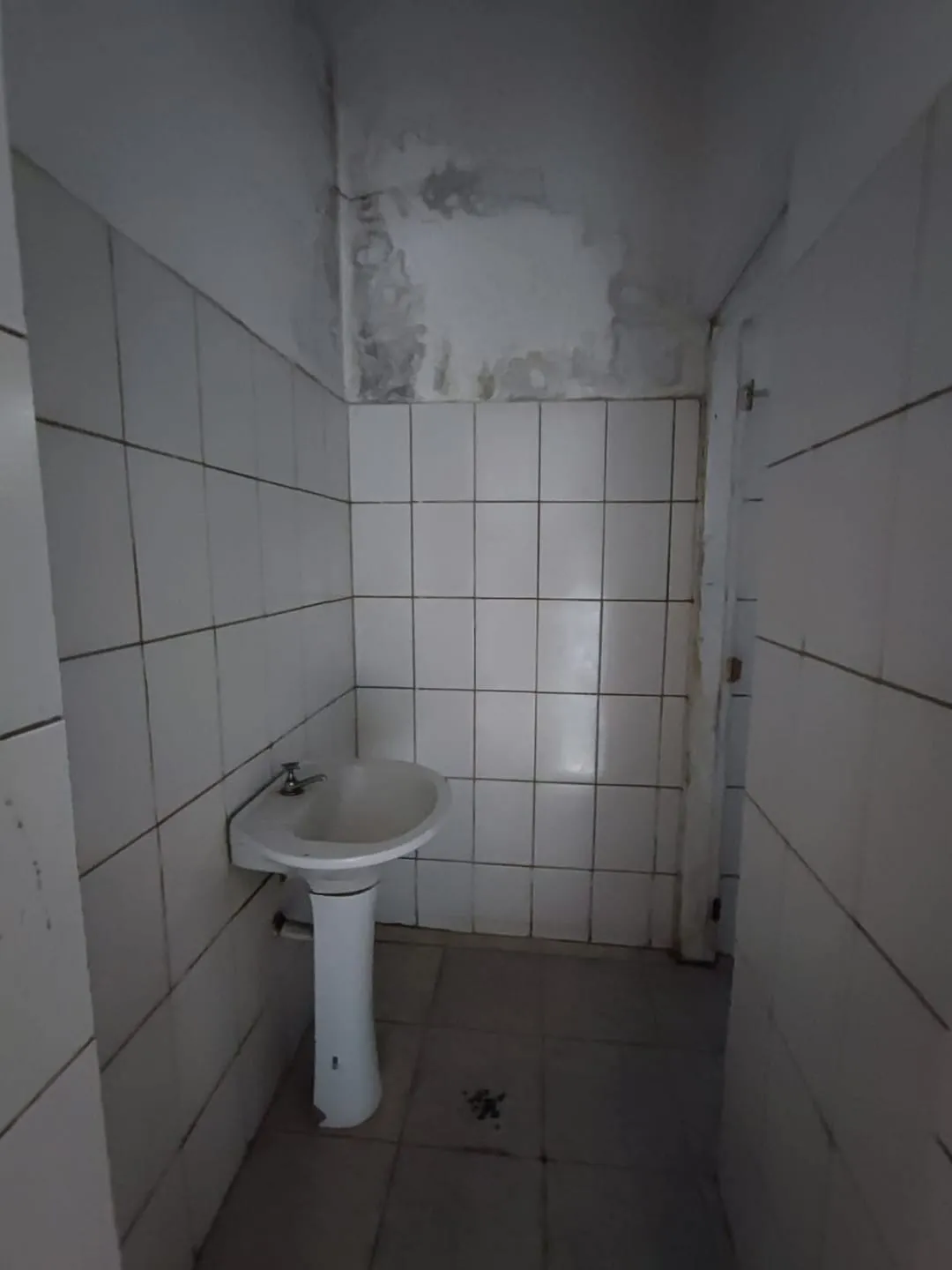Foto do imóvel Comercial à venda 2 Quartos, 300M², Bosque da Princesa, Pindamonhangaba - SP
