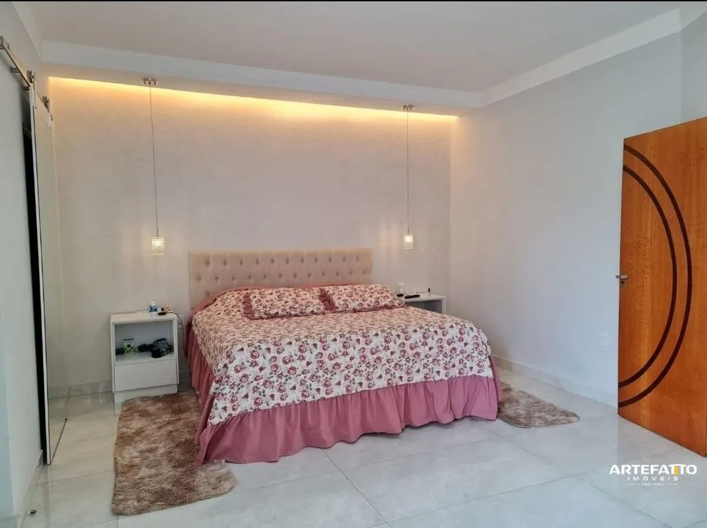Imagem Sobrado com 3 suítes no bairro Jardim João Liporoni