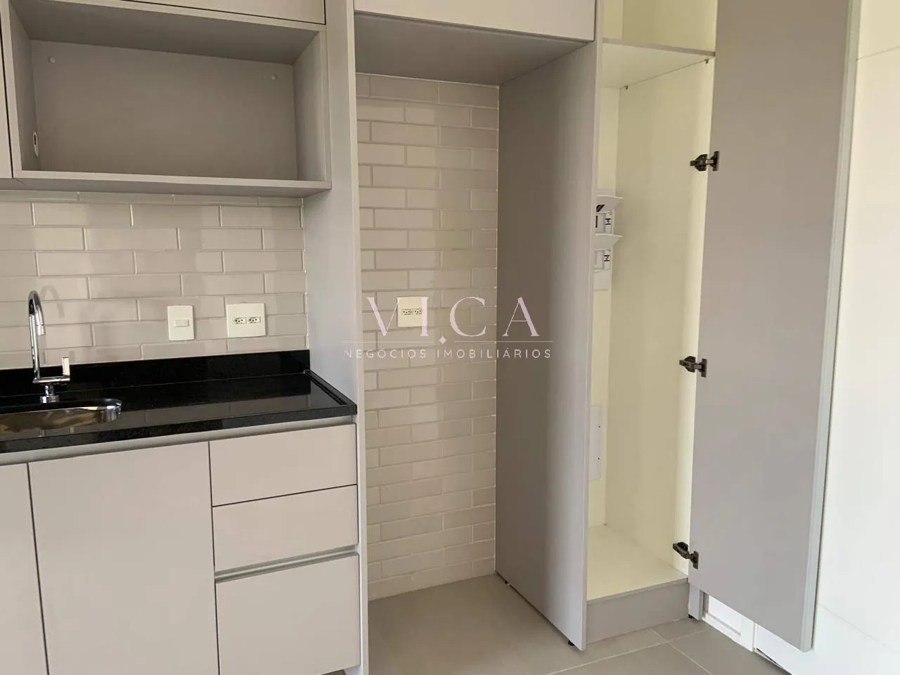 Imagem Apartamento de 65m² com 2 quartos para aluguel por R$ 5.655/mês Alphaville