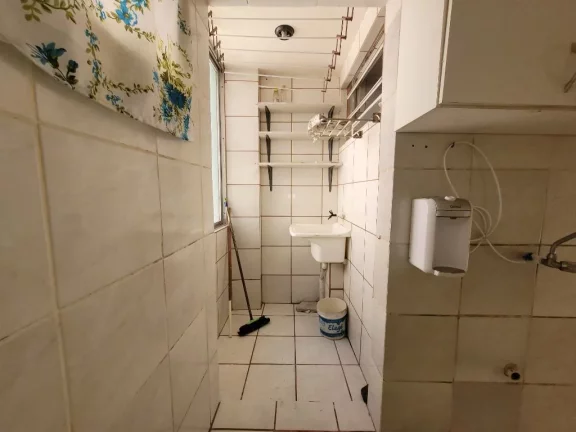 Imagem Apartamento à venda, 63 m² por R$ 220.000,00 - Rio Branco - Porto Alegre/RS
