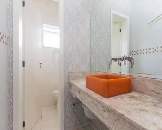 Imagem (Estuda permuta) Casa em condomínio 03 quartos c/suíte, 04 vagas em São José dos Pinhais -PR