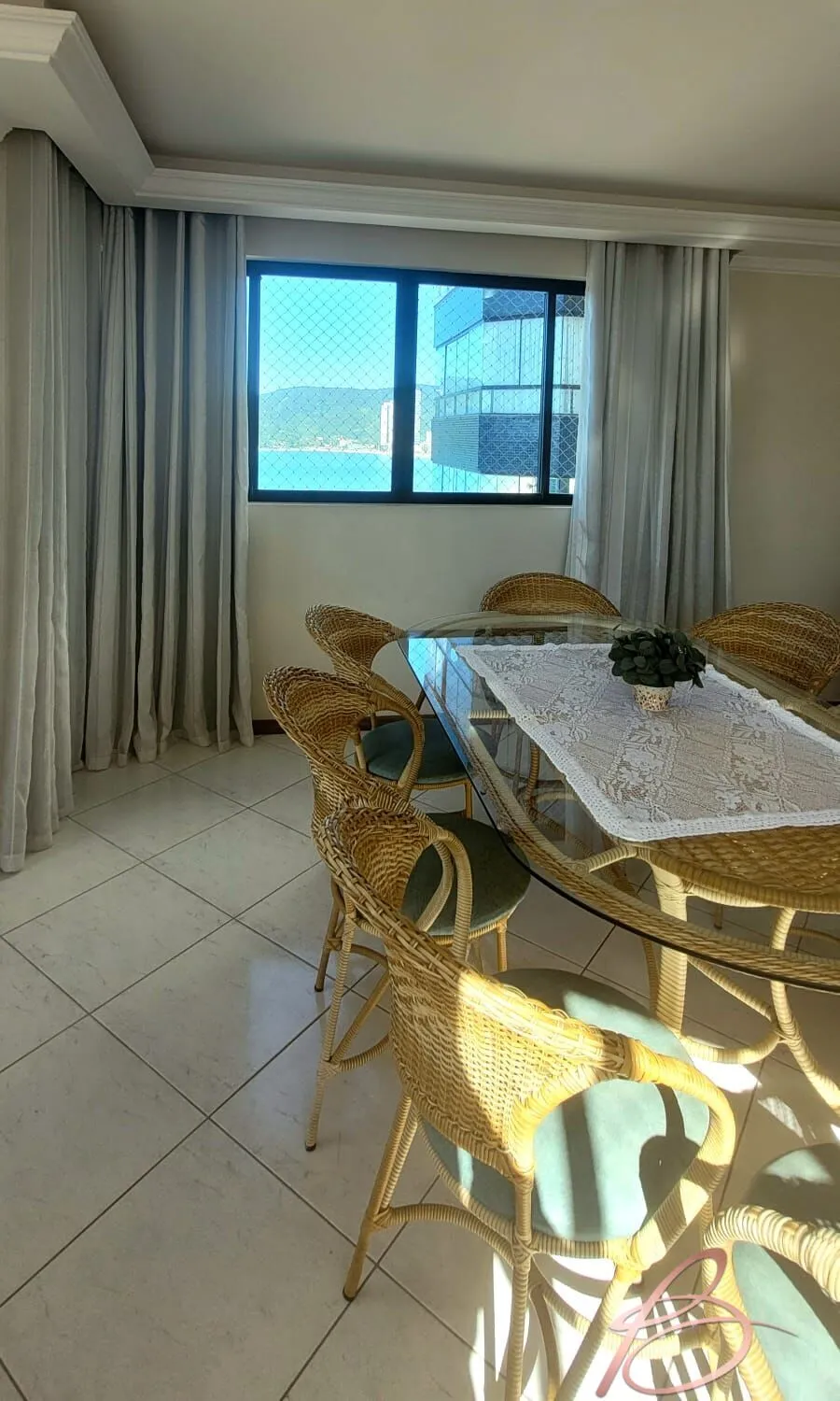 Imagem Apartamento Alto Padrão em Centro, Bal. Camboriú/SC