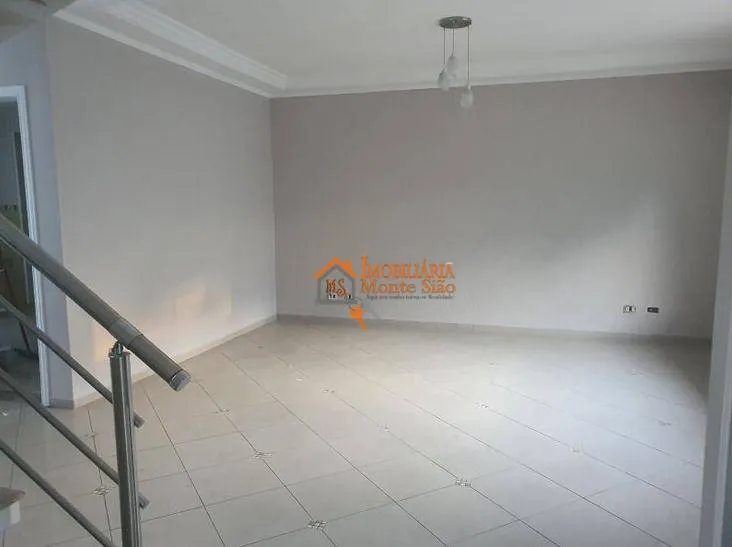 Imagem Sobrado com 3 dormitórios à venda, 135 m² por R$ 980.000,00 - Vila das Palmeiras - Guarulhos/SP