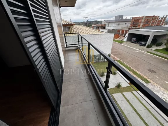 Imagem SOBRADO NOVO | ALTO PADRÃO | 4 DORMITÓRIOS | PISCINA | ZONA NORTE – CONDOMÍNIO MANTIQUEIRA – SJC