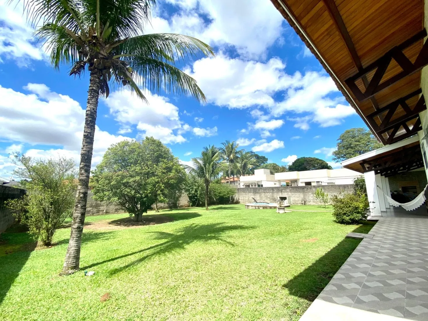 Imagem Casa à venda 3 Quartos, 1 Suite, 4 Vagas, 1215M², Centro, Tremembé - SP | Colonial Vale do Sol - Tremembé