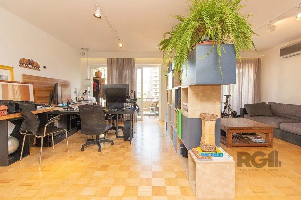Imagem Apartamento para comprar com 3 suítes no Bairro Moinhos de Vento