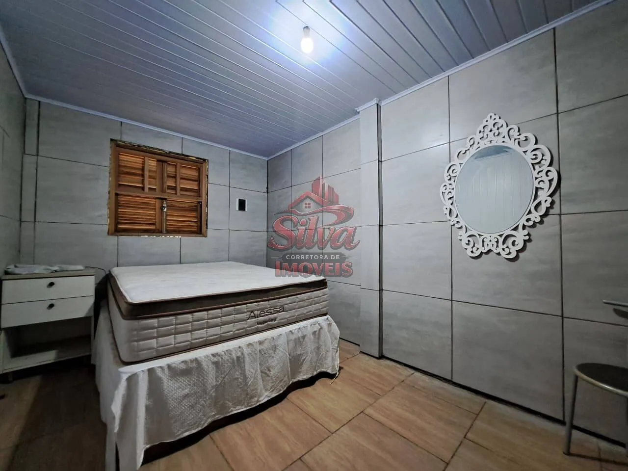 Imagem C139 | Casa 4 dormitórios com pátio cercado em Mariluz