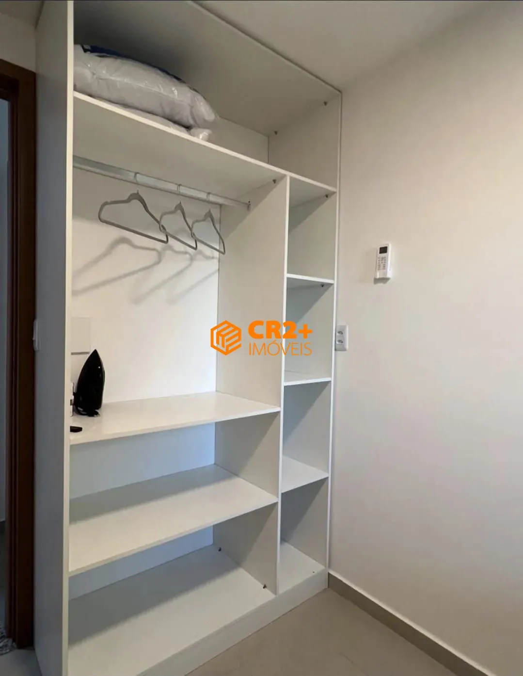 Imagem Vendo flat com 34m², Porteira fechada em Tamandaré