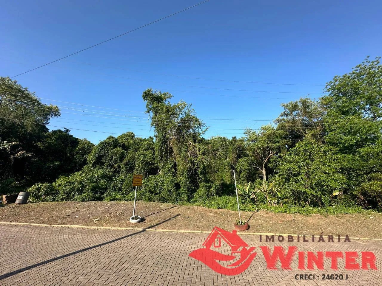 Foto do imóvel Terreno com 1.307 m2