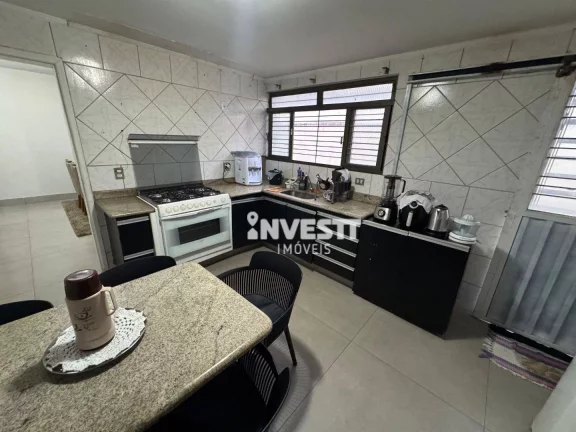 Imagem Casa com 3 dormitórios para alugar, 252 m² - Setor Coimbra - Goiânia/GO