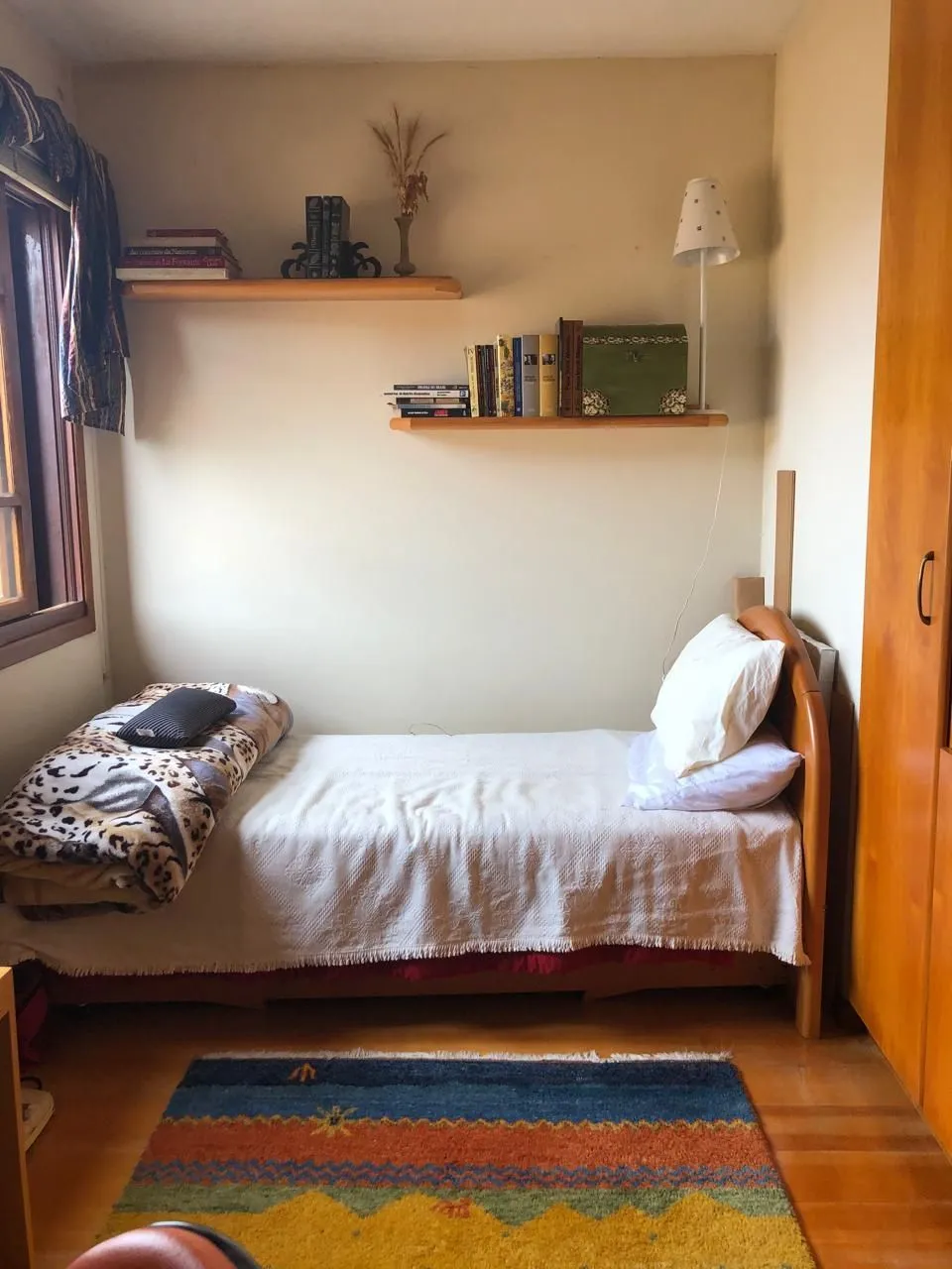 Imagem Casa de condomínio, 3 quartos, 1 suíte, 1 vaga coberta, no bairro Espirito Santo.