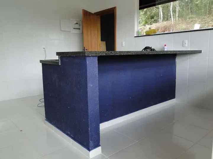 Imagem Casa com 3 Quartos à Venda, 350 m² em Várzea - Teresópolis