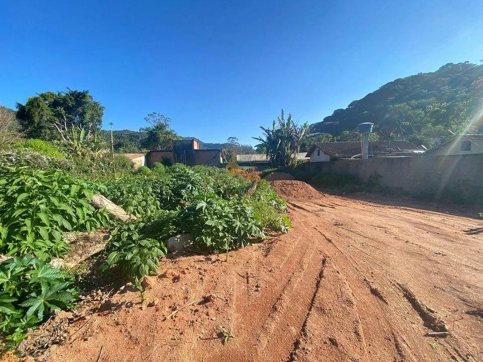Foto do imóvel Terreno para Venda em Teresópolis / RJ em Estrada de Canoas