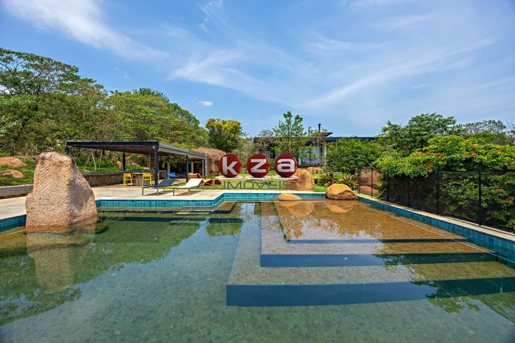 Imagem Venda de Casa Espetacular em Itu-SP: 5 Quartos, 3 Suítes, 3 Salas, 800 m² constr. Muita Natureza, 20.000 metros de terreno no Jardim Paraíso II.